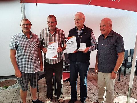 Klaus Pollmann (Stv. Vorsitzender, von links), Heinz Günter Gomoll, Eckhard Gross und Gerhard Kreutzkamp. Foto: DBwV