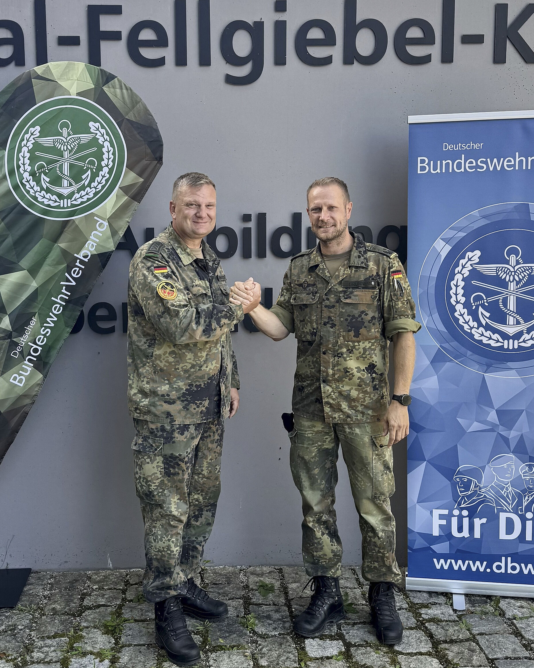 Stehen künftig an der Spitze der Verbandsarbeit in Pöcking: Oberstabsfeldwebel Udo Birkeneder, Vorsitzender der TruKa Starnberger See, und Oberstleutnant Daniel Brunner, Vorsitzender der StoKa Starnberg-Weilheim. Foto: Birkeneder/Brunner