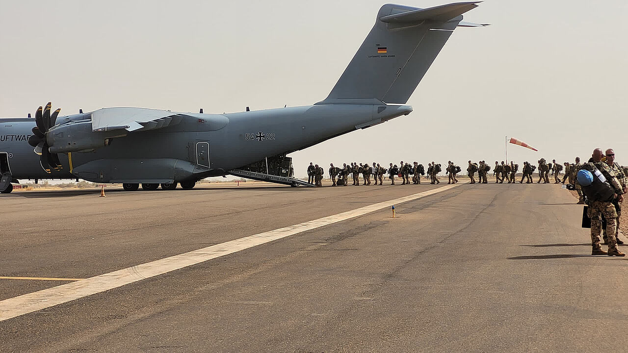 Mit Transportflugzeugen vom Typ Airbus A400M haben die letzten Soldatinnen und Soldaten Gao verlassen. Foto: X/@Bw_Einsatz
