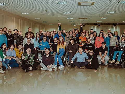 Mehr als 50 Gäste nahmen an der Auftaktveranstaltung der ehrenamtlichen Initiative „Hilfe für verletzte ukrainische Soldaten Berlin Brandenburg“ teil. Foto: Agnessa Cherednichenko