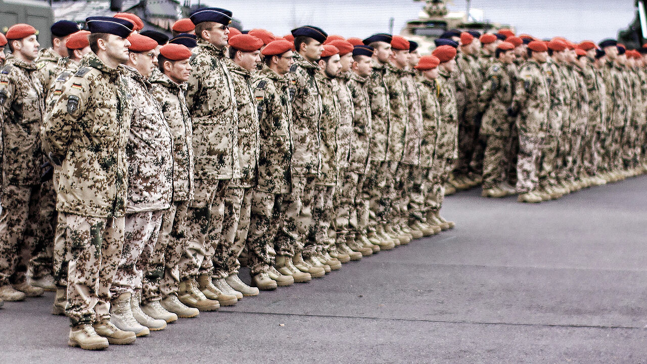 Die Bundeswehr soll bis 2024 auf 198.000 Soldatinnen und Soldaten sowie rund 61.400 zivile Beschäftigte anwachsen. Foto: dpa