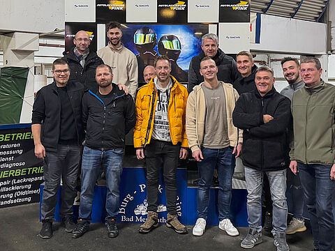 Die BordMechFw NH90 des TrspHunSchrRgt 30 erlebten einen aktionsreichen Tag auf der Kartbahn. Fotos: Lars-Roland Jäntsch