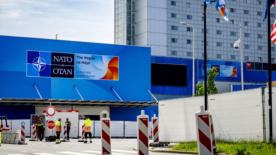 Die Vorbereitungen auf den NATO-Gipfel in Den Haag laufen auf Hochtouren. Foto: picture alliance/Robin Utrecht