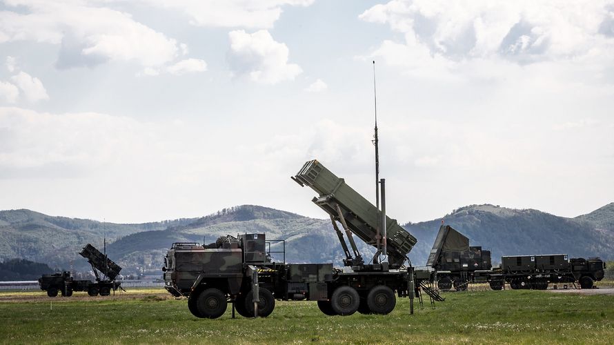 Launcher des Flugabwehrraketensystems Patriot während der NATO-Mission enhanced Vigilance Activities (eVA) in der Slowakei, im April 2022. Foto: Bundeswehr/Jane Schmidt