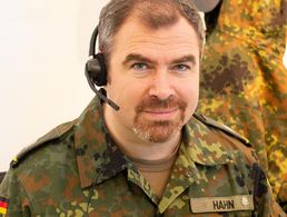 Der Reservist Florian Hahn unterstützte nach den Weihnachtstagen in der Corona-Amtshilfe. Der CSU-Verteidigungspolitiker will, dass das Parlament mehr Druck auf das Verteidigungsministerium macht und fordert bewaffnete Drohnen für die Truppe. Foto: privat