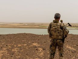 Immer mehr Aufträge, immer komplexere Missionen bürdet die Politik der Bundeswehr auf. Und das, obwohl die Truppe im Bereich der Materiallage kurz vor dem Kollaps steht. Foto: Imago