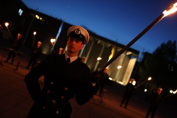 Mit einer Serenade wurde der Abschlussappell beendet. Foto: Bundeswehr/Jörg Hüttenhölscher