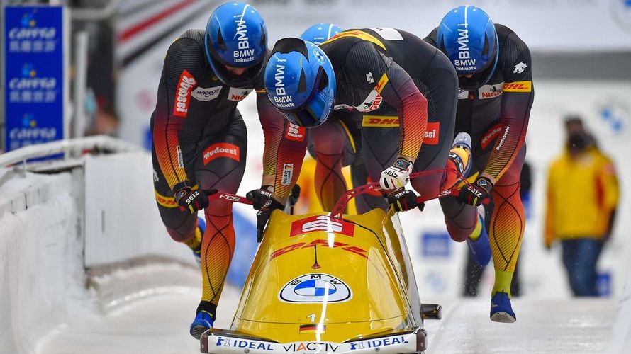 Das Viererbob-Team mit dem Sportsoldaten Candy Bauer will wie sachon vor vier Jahren die Goldmedaille holen. Foto: Bundeswehr/Viestur Lacis