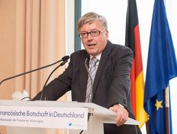 Der Wehrbeauftragte des Deutschen Bundestages, Hans-Peter Bartels, sprach von einer Stressphase, die die Bundeswehr gerade durchmache Foto: Deutscher Bundestag/Urban