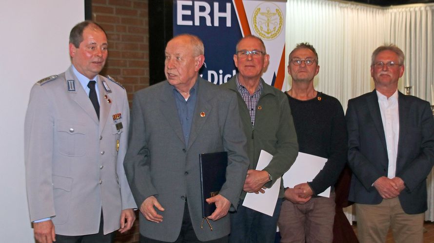 v.l: Gebauer, Bandorf Bott, Hennecke und Priesemann. Foto: DBwV/LV Nord