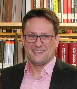 Dr. Markus Steinbrecher