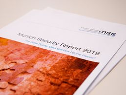 Im Vorfeld der Münchner Sicherheitskonferenz wurde der "Munich Security Report" vorgestellt. Foto: DBwV/Bombeke