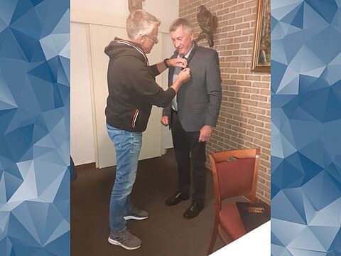 Bodo Bettge-Redöhl (links) mit dem Jubilar Wilhelm Cohrs. Foto: DBwV