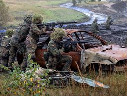 Soldaten bei einer Übung: Sie alle sind Veteranen der Bundeswehr. Foto: Bundeswehr/Marco Dorow