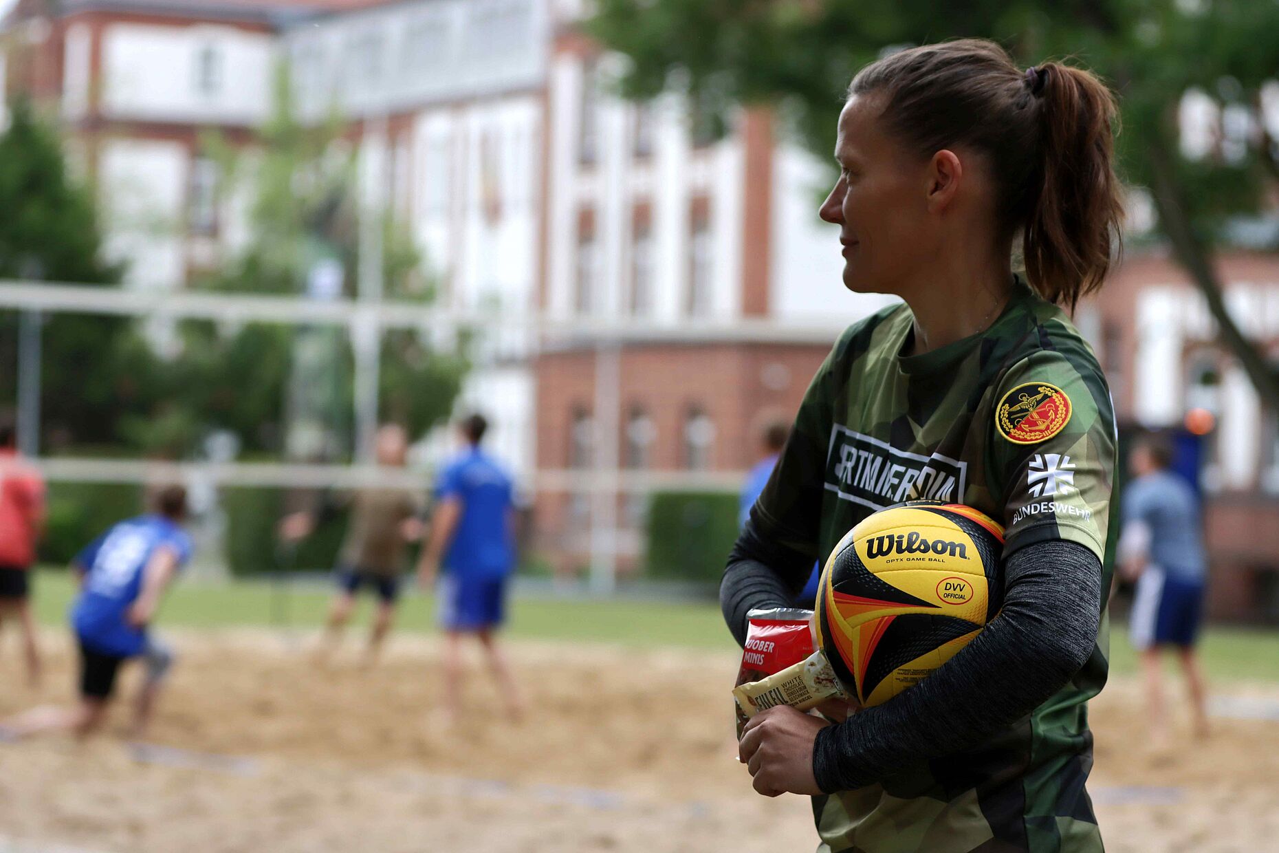 Gemeinsam mit dem Deutschen BundeswehrVerband veranstaltete das Landeskommando Mecklenburg-Vorpommern ein Beachvolleyballturnier. Foto: Pressestelle LKdo M-V