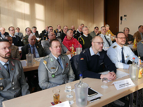 In Adendorf nahmen rund 30 Mandatsträger aus dem Bezirk 4 teil. Foto: DBwV