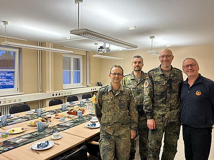 Die Organisatoren Jörg Scheper 8von links), Uwe Beckefeld, Christopher John und Jörg Meier. Foto: DBwV