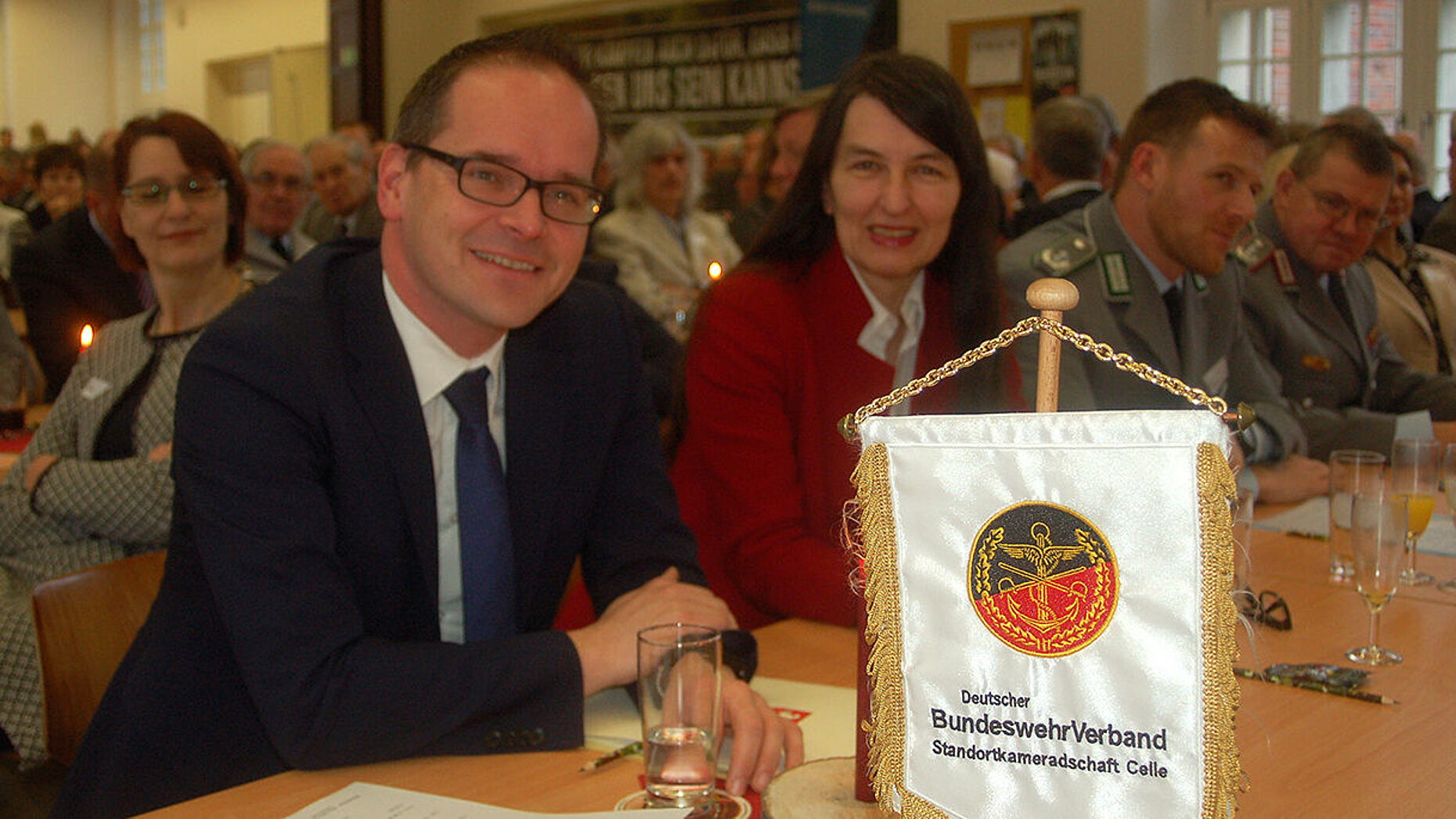 Ehrengast Grant Hendrik Tonne mit der Bundestagsabgeordneten Kirsten Lühmann (v.l.) Foto: LV Nord