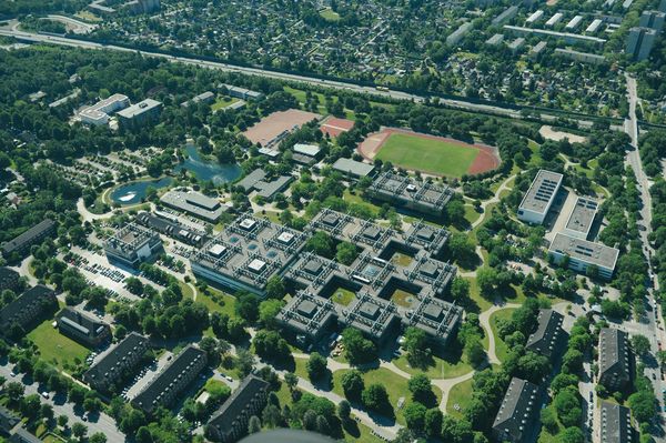 Luftbild vom Camous der Helmut-Schmidt-Universität in Hamburg Foto: Reinhard Scheiblich