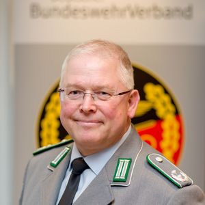 Oberstleutnant Stephan Müller leistete in den vergangenen Jahren wertvolle Arbeit als Beauftragter für die Ansprechpartner im Auslandseinsatz Foto:DBwV/Bombeke