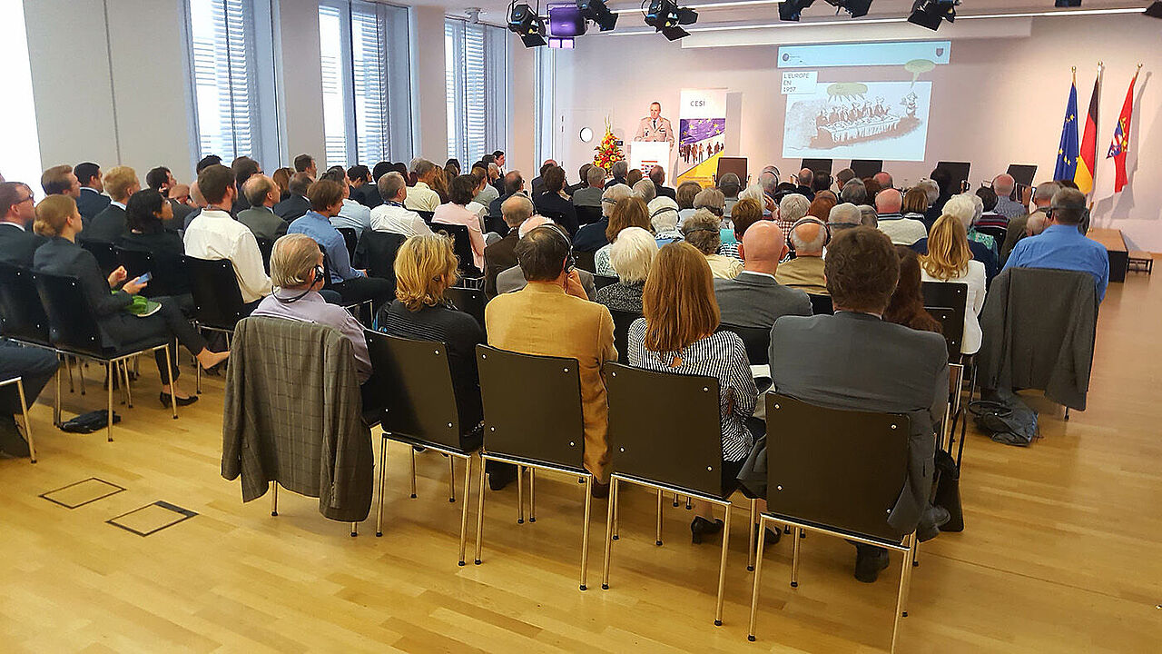 Europapolitik weckt Interesse: Zur CESI-Veranstaltung kamen mehr als 100 Teilnehmer. Foto: CESI/Radescu