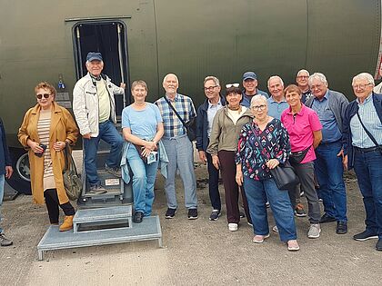 Mitglieder der KERH Mengen/Hohentengen erhielten im Ausbildungszentrum Spezielle Operationen in Pfullendorf spannende Einblicke in Auftrag, Ausbildung und Fähigkeiten der Spezial- und Spezialisierten Kräfte der Bundeswehr. Foto: DNZ