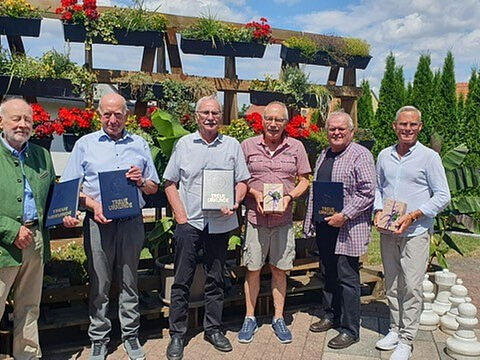 Bei der Grillfeier der Kameradschaft galt es Danke zu sagen für langjährige Mitgliedschaft im DBwV und für das großartige Engagement für den menschlichen Zusammenhalt. Foto: Carina Rother/Reinhold Wolpert