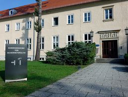 In der Bundesakademie für Sicherheitspolitik im Berliner Norden wird am 23. Juni über die Nationale Sicherheitsstrategie diskutiert. Foto: picture alliance / ZB / Sascha Steinach