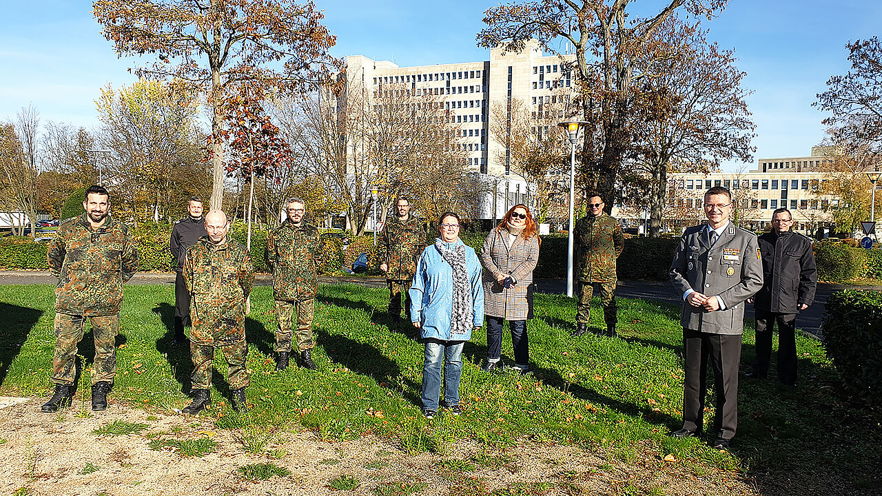 DBwV-Bundesvorsitzender André Wüstner (re. vorn) tauschte sich mit den Bonner Mandatsträgern aus. Foto: StoKa Bonn