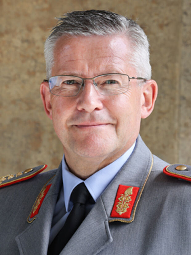 Generalleutnant André Bodemann, Stellvertreter des Befehlshabers des Operativen Führungskommandos der Bundeswehr und Kommandeur Territoriale Aufgaben. Foto: Bundeswehr/Weinrich