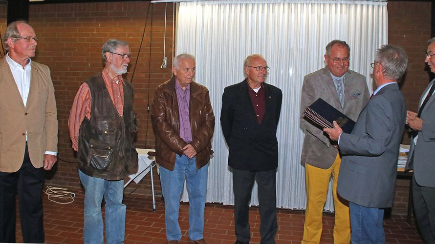 Norbert Rossa, Joachim Odermatt, Walter Mämpel, dieter Jänchen und Hans-Georg Busch (v.l.) Foto: DBwV