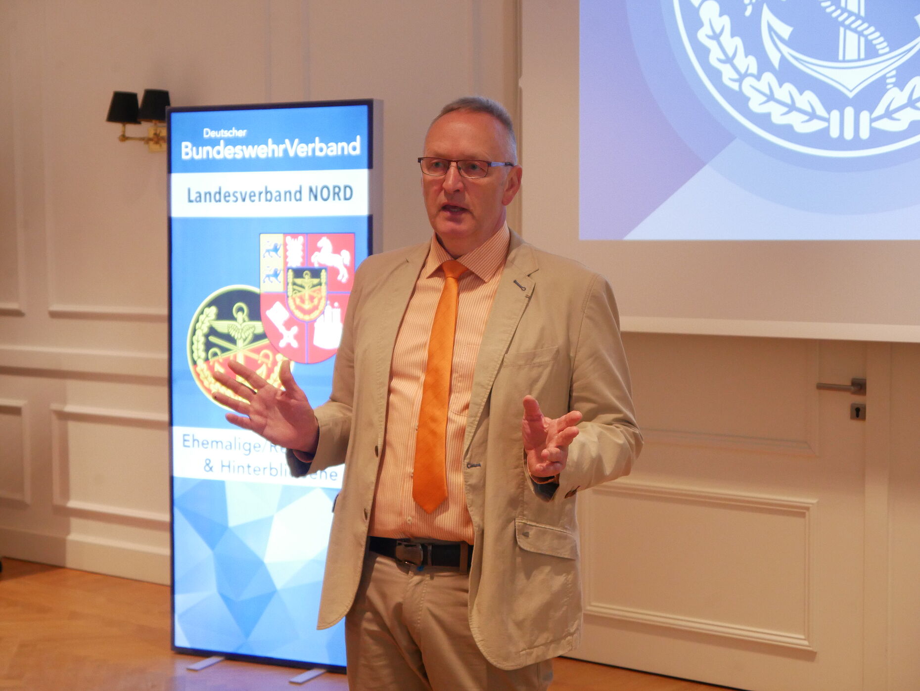 Uwe Schenkel wurde von Michael Scholz begrüßt. Foto: DBwV