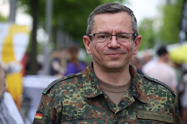 Für Stabsfeldwebel a.D. Thomas Schwappacher, Stellvertreter des Bundesvorsitzenden, war es ein "toller Tag". Foto: DBwV/Yann Bombeke