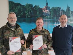 In Eutin (v.l.n.r.): Stabsfeldwebel Dirk Kernchen, Stabsfeldwebel Jörg Hansen und Hauptmann a.D. Dirk Sommer. Foto: Landesverband Nord