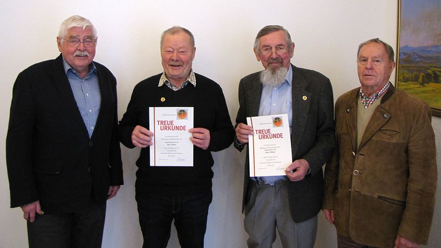 Vorsitzender Klaus Voshage (v. l.), Roy Thiele, Peter Müller und Ehrenvorsitzender Ludwig Sand. Foto: Ludwig Deschner