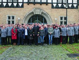 Mehr als 100 Mitarbeiterinnen und Mitarbeiter hat das Zentrum für Militärgeschichte und Sozialwissenschaften der Bundeswehr (ZMSBw) in Potsdam. Gut 60 von ihnen sind Wissenschaftler. 