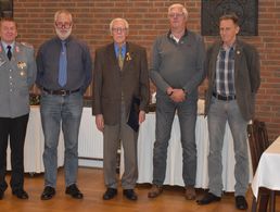 Gerd Dombrowski, Siegfried Jäger, Klaus-Dieter Paustian, Andreas Fleischmann und Norbert Frühling (v.l.n.r.). Foto: DBwV