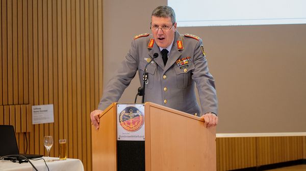 Generalleutnant Markus Laubenthal. Foto: Daniela Skrzypczak