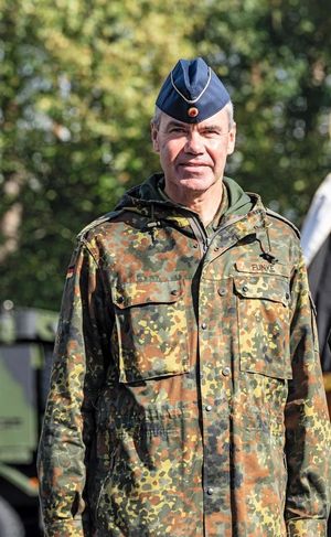 Generalleutnant Gerald Funke ist Befehlshaber des neuen Unterstützungsbereichs. 55.000 Soldatinnen und Soldaten sind in der neuen Struktrur zusammengefasst. Foto: picture alliance/CHROMORANGE/Michael Bihlmayer