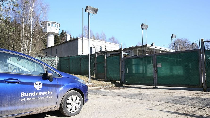 Seit Anfang des Jahres in den Medien: Die Staufer-Kaserne in Pfullendorf. (Foto: dpa/picture-alliance)