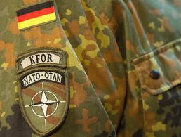 Seit 1999 im Einsatz: Die Mission Kosovo Force (KFOR) der NATO. Foto: dpa