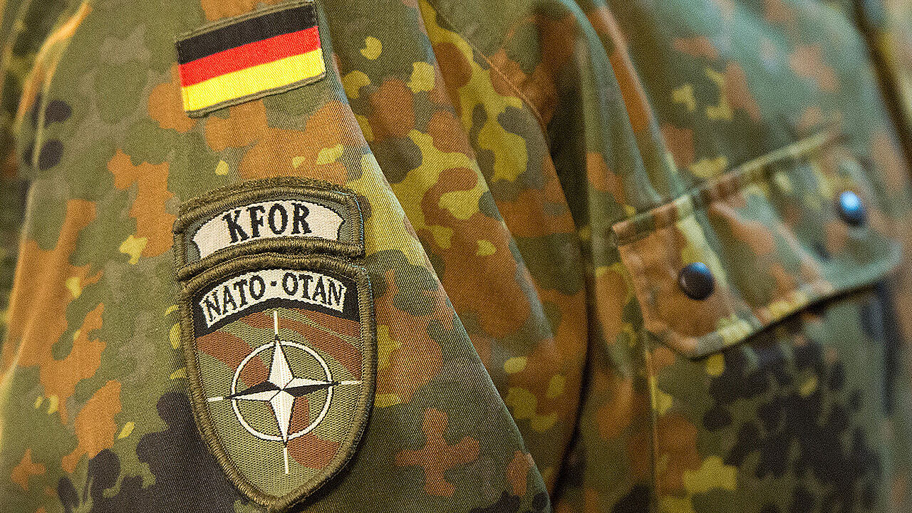 Seit 20 Jahren ist die Bundeswehr im Kosovo im Einsatz. Jetzt wird die Mission um ein weiteres Jahr verlängert. Foto: dpa