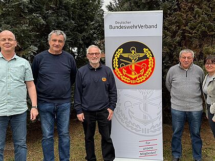 Der neue Vorstand der KERH Uecker-Randow Andreas Frantz (von lonks), Thomas Richter, Michael Edlinger, Karl-Heinz Müller, Daniela Pietsch; es fehlt: Heiko Wiechmann. Foto: Michael Edlinger