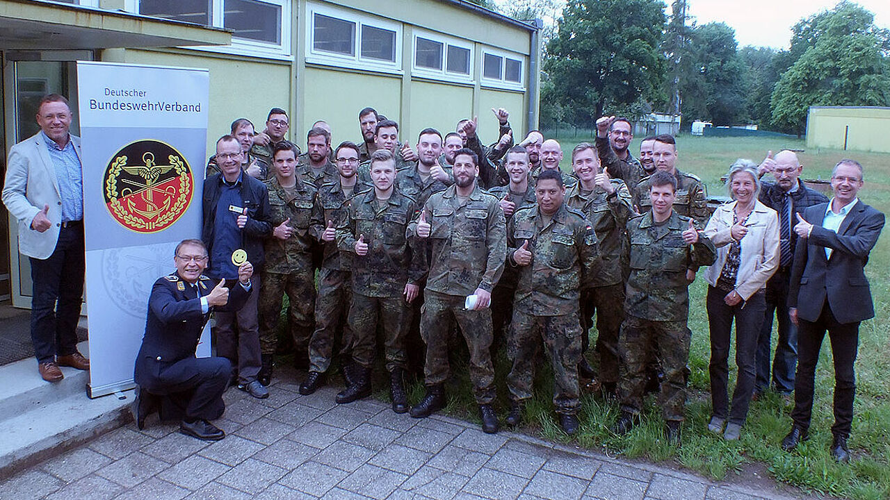 Alle wichtigen Informationen zur Vorbereitung auf eine zivilberufliche Karriere erhielten Zeitsoldaten in Germersheim. Foto: Stabsfeldwebel Frank Wiedemann