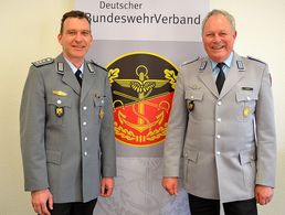 Hauptmann Jaensch und sein Stellvertreter Oberstleutnant Weyandt (v.l.) Foto: TruKa BAIUDBw
