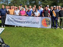 Beim Golfturnier kamen 400 Euro für die SVS zusammen.