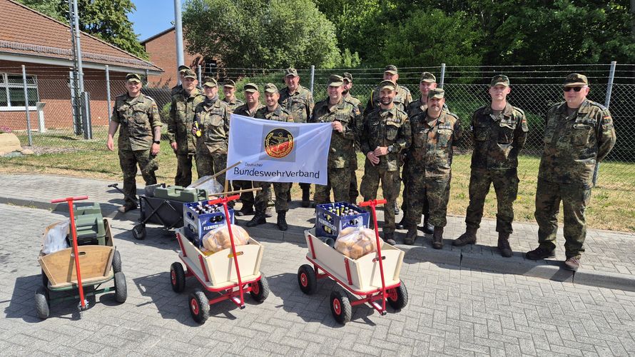 Marschbereitschaft zur Boßeltour hergestellt. Foto: DBwV