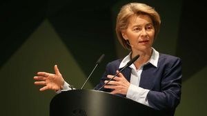 Verteidigungsministerin Ursula von der Leyen musste erneut Dinge erklären, für die es eigentlich keine Erklärung gibt Foto: Bundeswehr/Sebastian Wilke