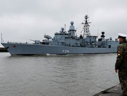 Die Fregatte Lübeck verlässt ihren Heimathafen Wilmelmshaven, um den Tender Werra bei der Standing Nato Maritime Group 2 abzulösen. Foto: Twitter/Deutsche Marine