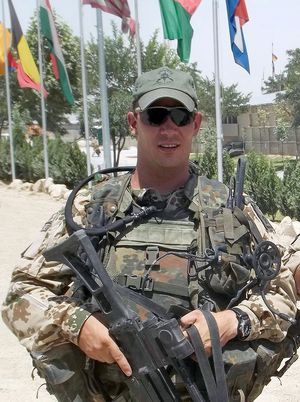 Der damalige Fallschirmjäger Dennis Siesing 2011 im Einsatz in Afghanistan. Foto: privat